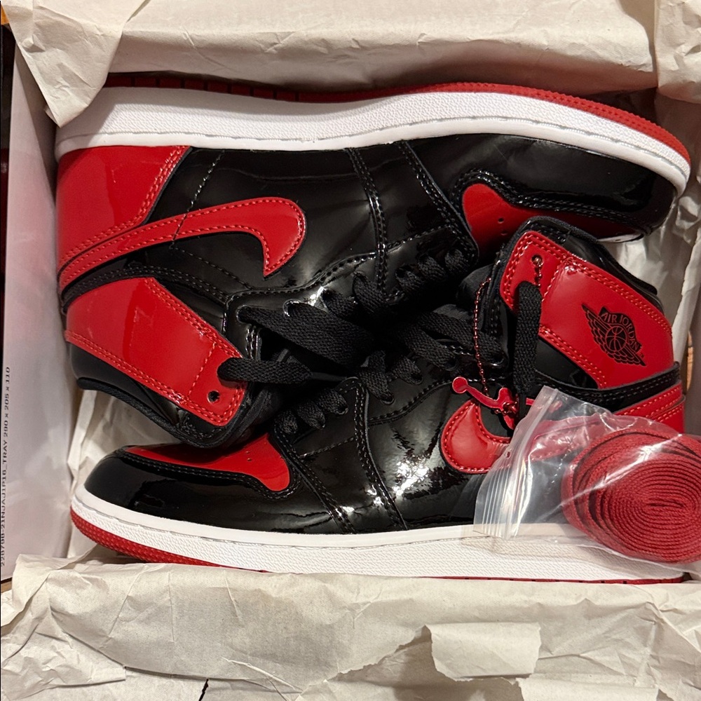 Nike Air Jordan 1 Retro High OG Black and Red